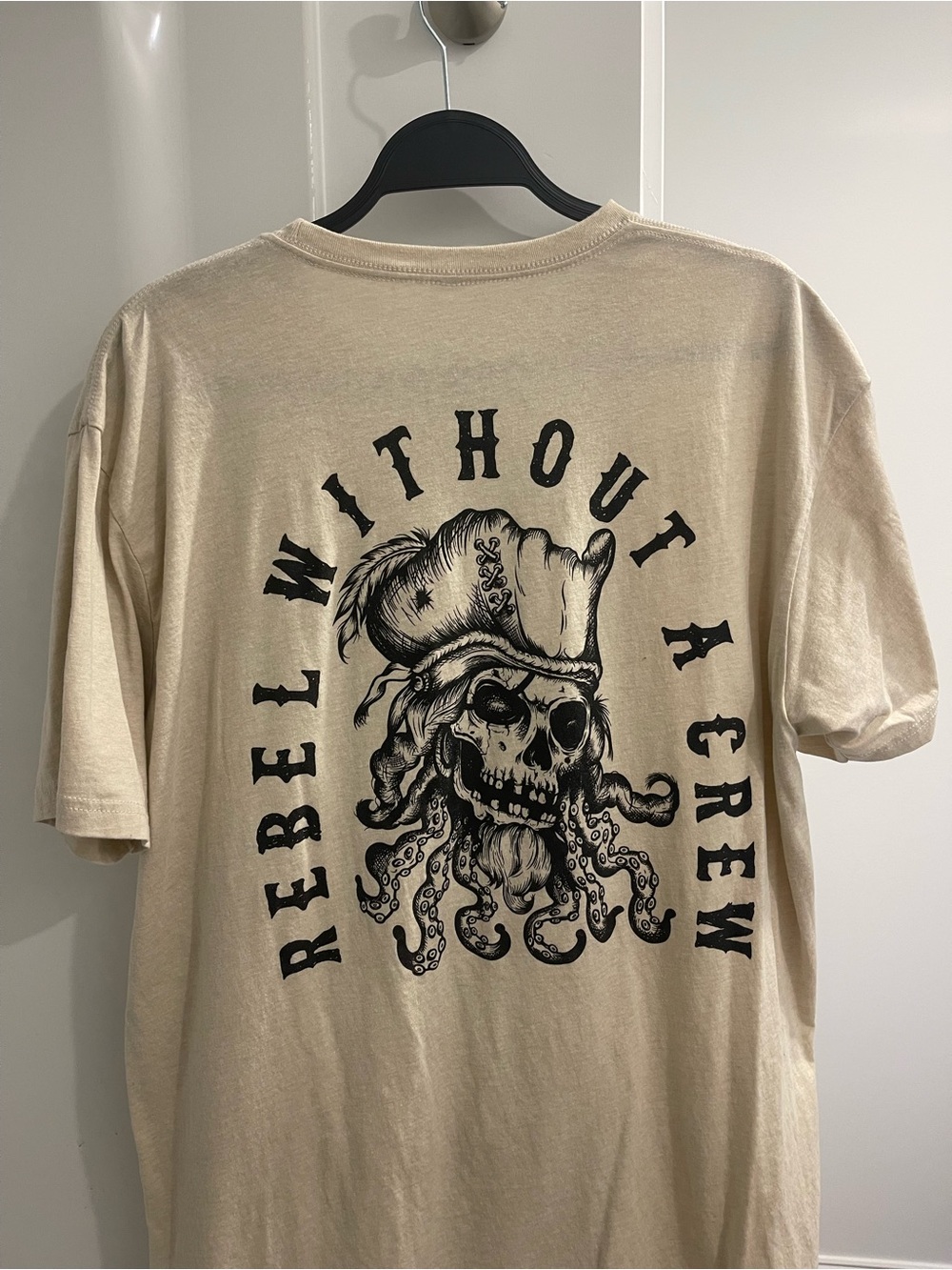 Graphic Skull Pirate Tee